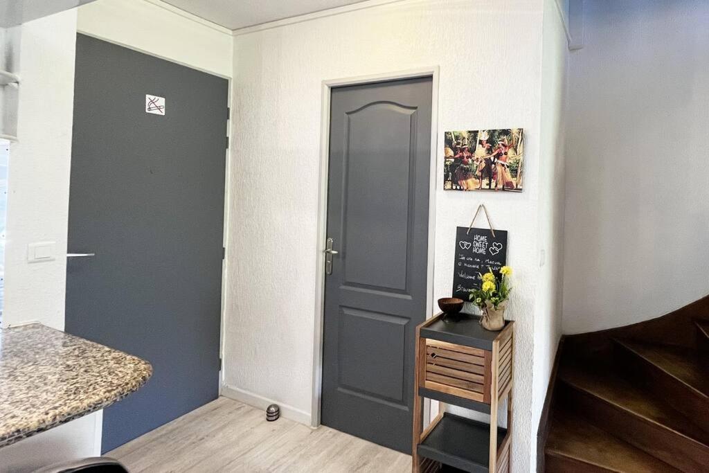 Heipoe Lodge - 6 Min Airport, Wifi, Ac & Parking Papeete  Buitenkant foto